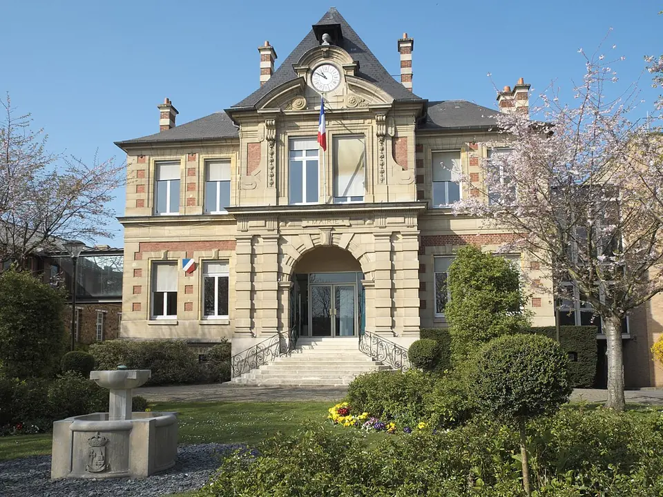 Hôtel de ville du Pecq, quai Maurice-Berteaux